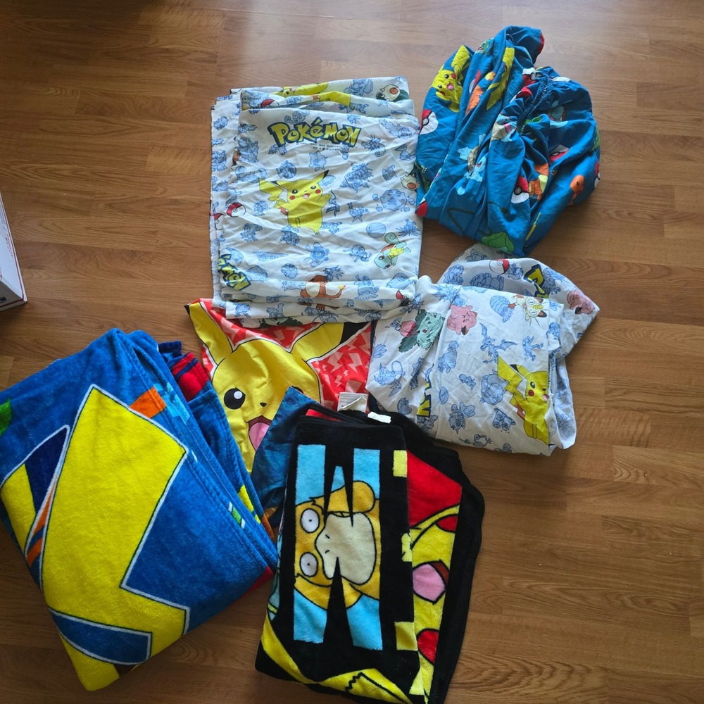 Vtg Twin Pokemon 6 Piece Bedding Set Pikachu Charmander Squirtle Sheets Blankets